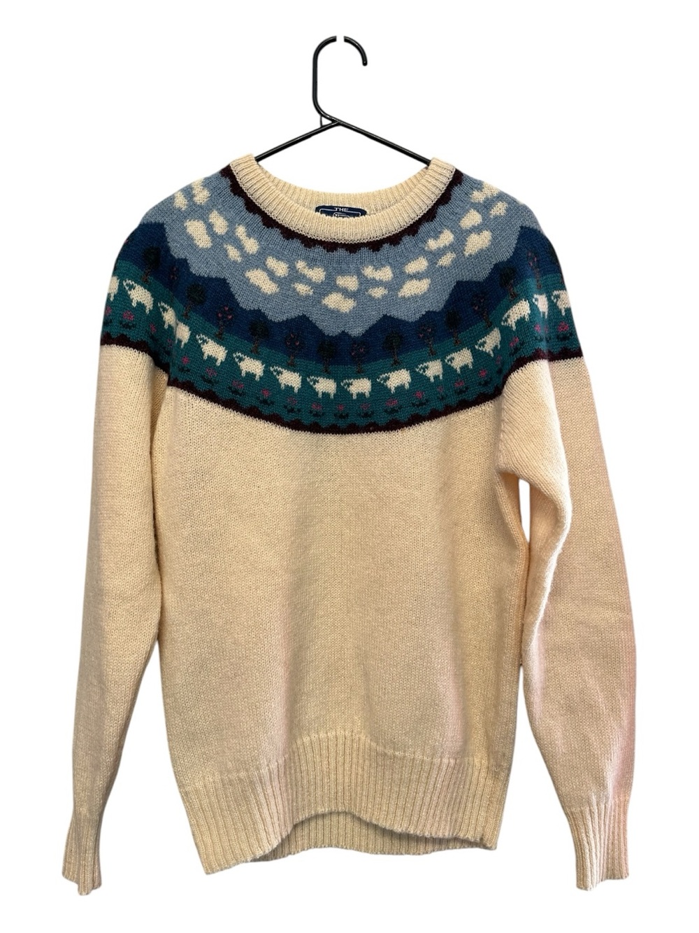 Vintage 90s Woolwich Cream Fair Isle Crewneck Sweater with Sheep Embroidery L